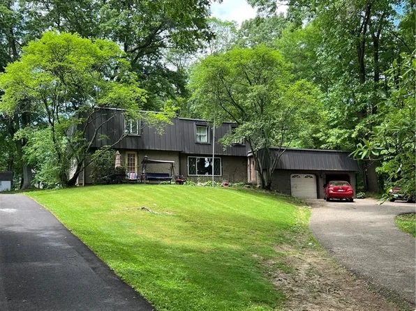 1009 Genoa Ave NW, Massillon, OH 44646