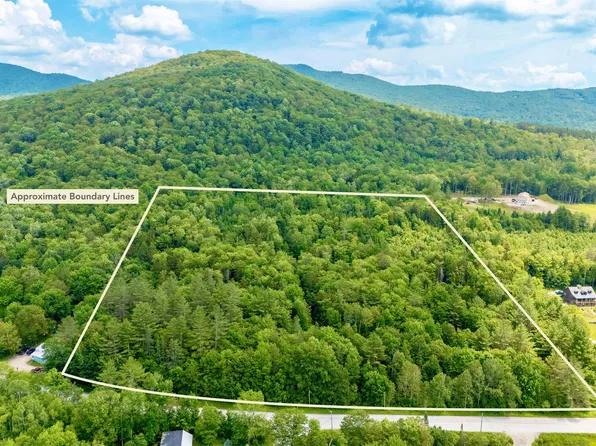 1047 Route 100, Weston, VT 05161