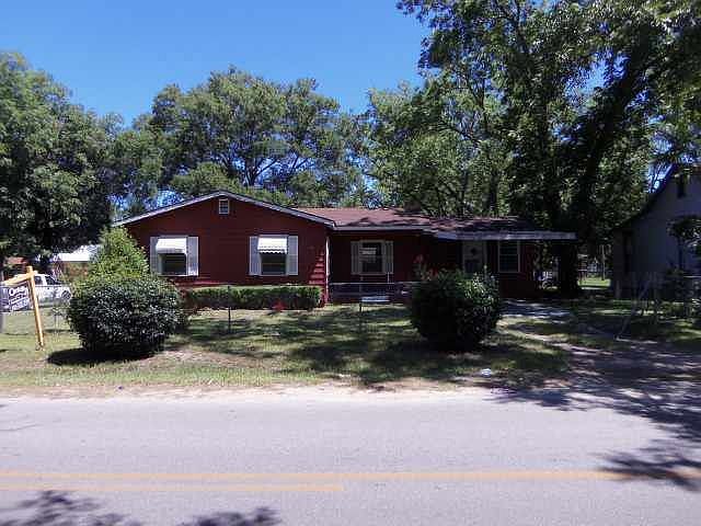 1st image of 715 W Altamaha St