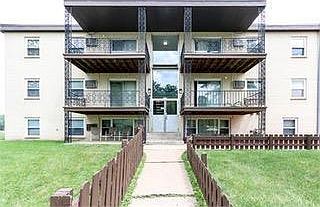 1st image of 380 Larpenteur Ave W #10487664