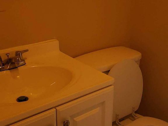 4th image of 479 Bushwick Ave