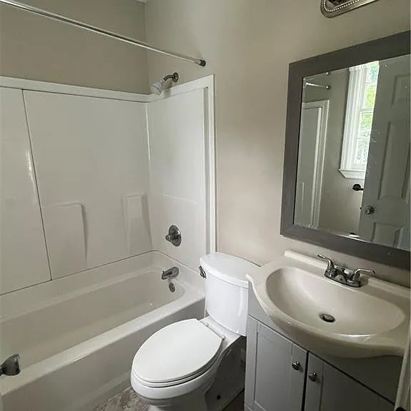 3661 Wylly Ave — Photo 3