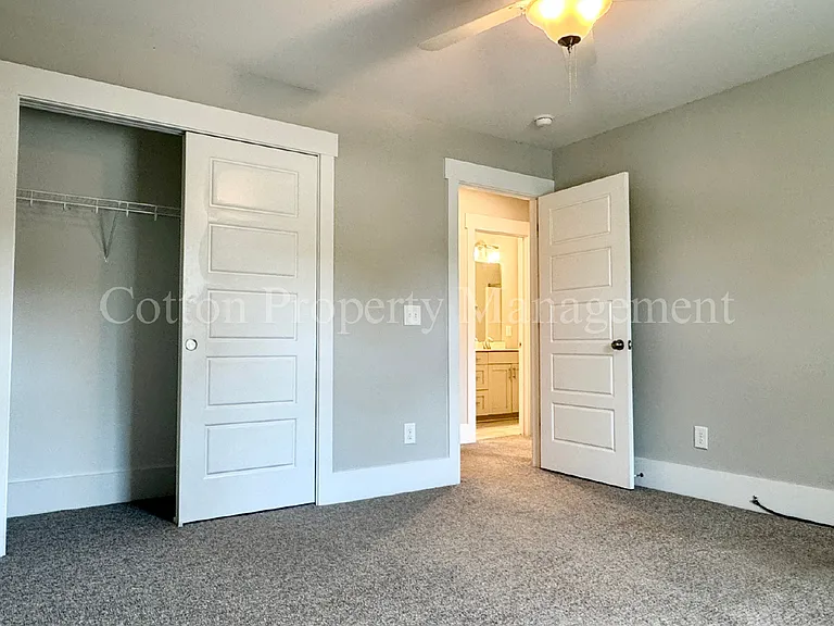 745 Cypress Village Pl — Photo 36