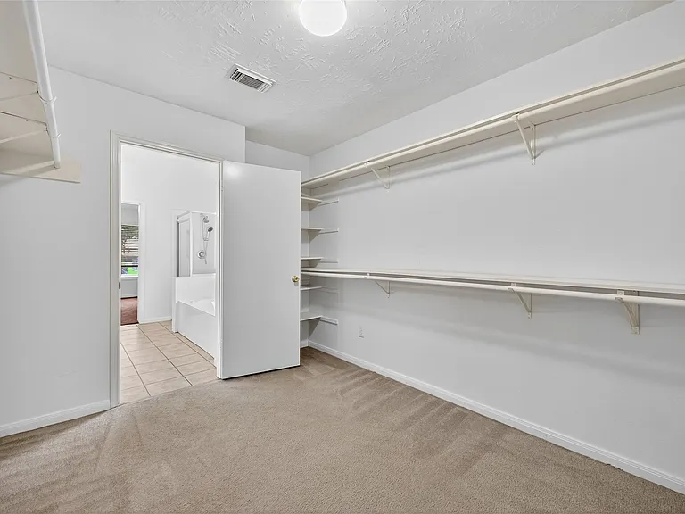 914 W Peach Hollow Cir — Photo 22