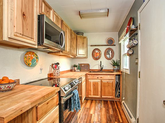 4th image of 405 Nevava St #3