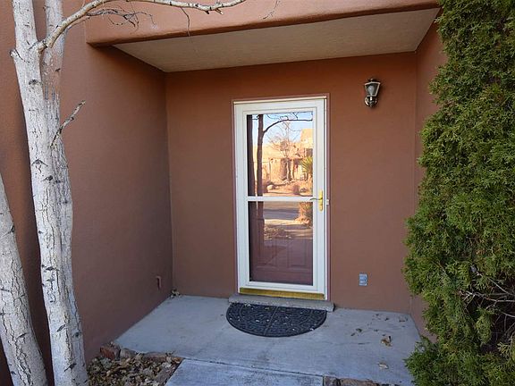 3rd image of 4046 Painted Pony Cir