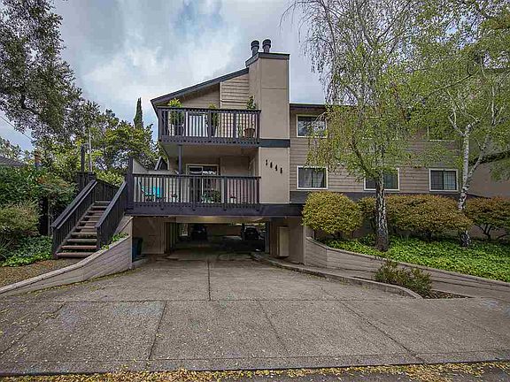 2nd image of 1645 Carmel Dr APT 5