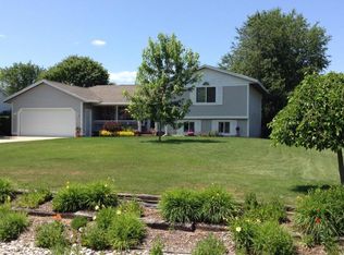 3759 W Fuller Dr, Muskegon, MI 49444