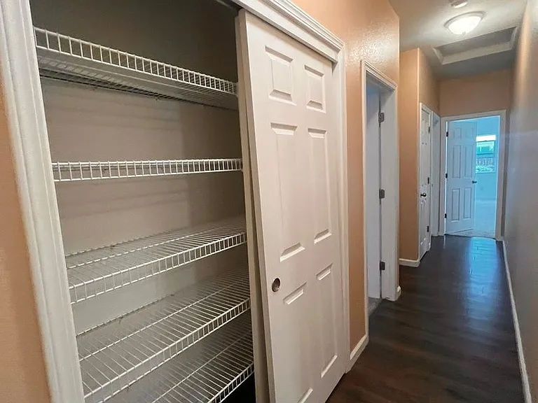 2340 Catavee Ave — Photo 16