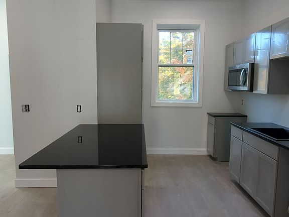 2nd image of 425 Prospect Ave APT 10