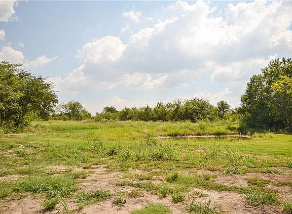 4th image of 4601 Fm 744