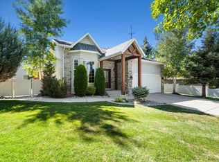 252 S 400 E, Hyde Park, UT 84318