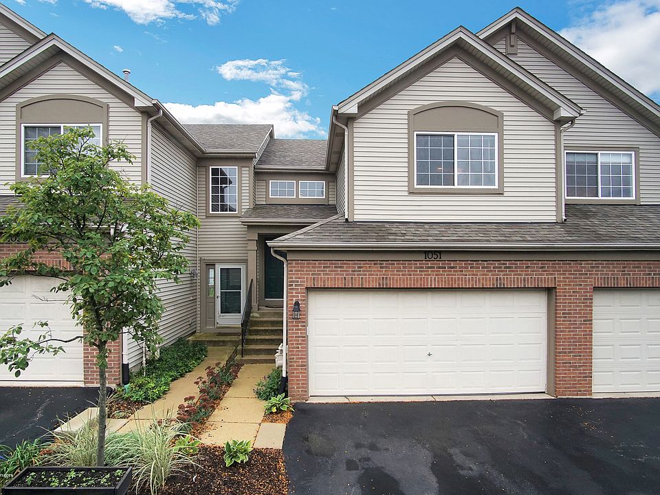 1st image of 1051 Parkhill Cir #1051