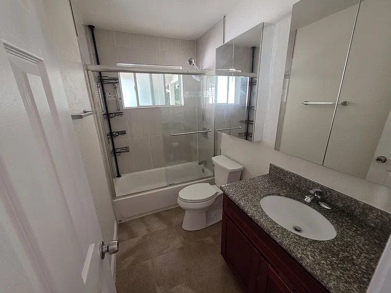 381 Marylinn Dr — Photo 12