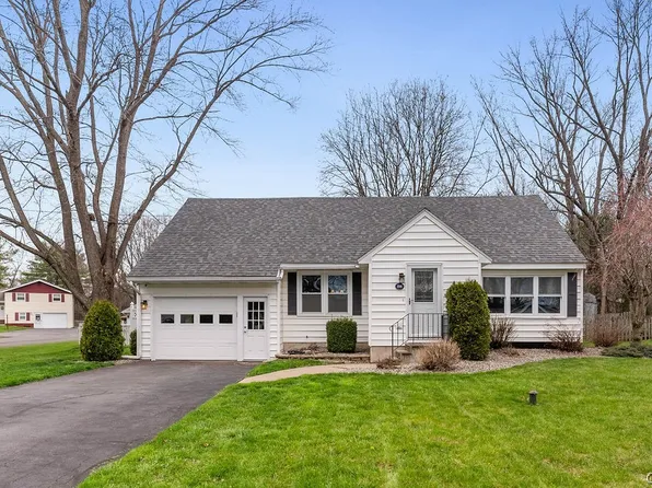 106 Wilson Dr, East Syracuse, NY 13057