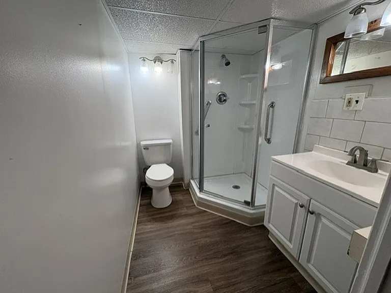 1383 Crestview Ave — Photo 6