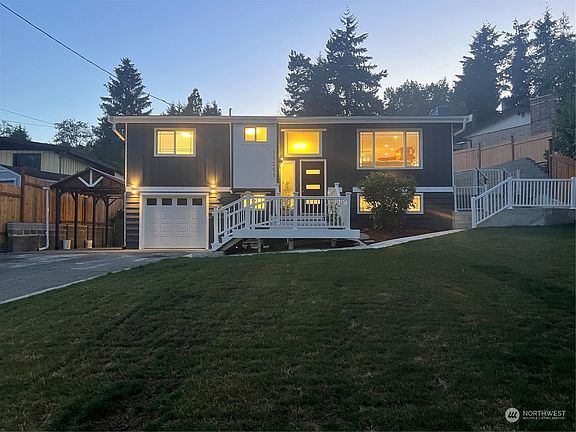 5th image of 11251 Roseberg Avenue S
