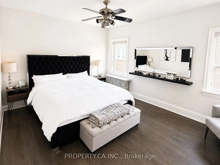 460 Oriole Pkwy #UPPER — Photo 5
