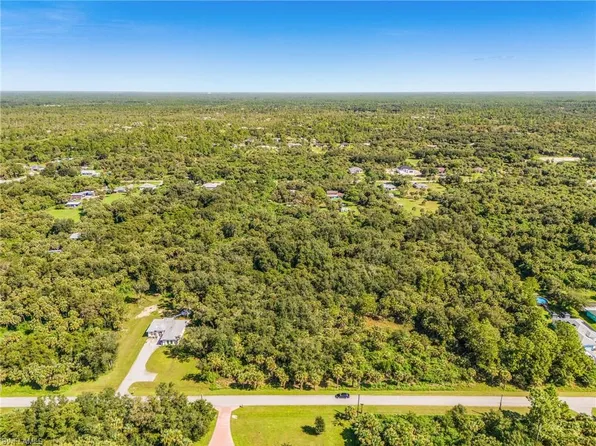 2841 30th AVE SE, NAPLES, FL 34117