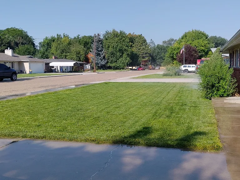 508 W Dakota Ave — Photo 26