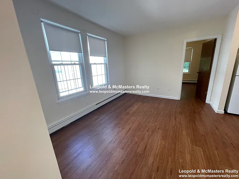 South Huntington Apartments — Photo 36