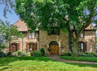 1919 Lambert Ln, Munster, IN 46321