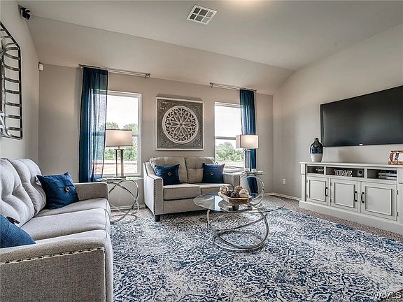 2nd image of 10417 Alex Ct