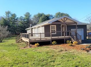 309 Elizabeth St, Hawley, PA 18428