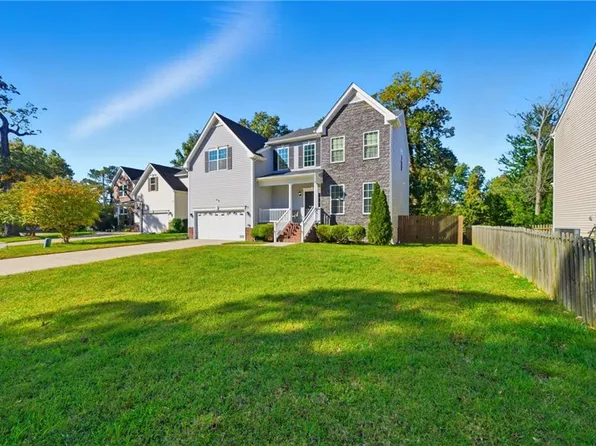 5 Mary Ann Dr, Hampton, VA 23666