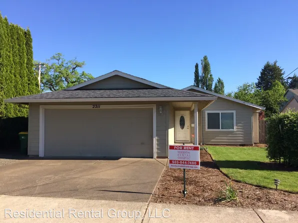 2211 23rd Ave #A, Forest Grove, OR 97116