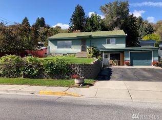 124 S Granite St, Omak, WA 98841