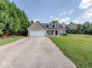 135 Cedar Creek Dr, Alto, GA 30510