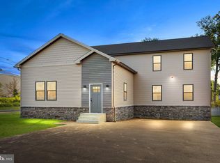 1844 Ford Rd, Bristol, PA 19007