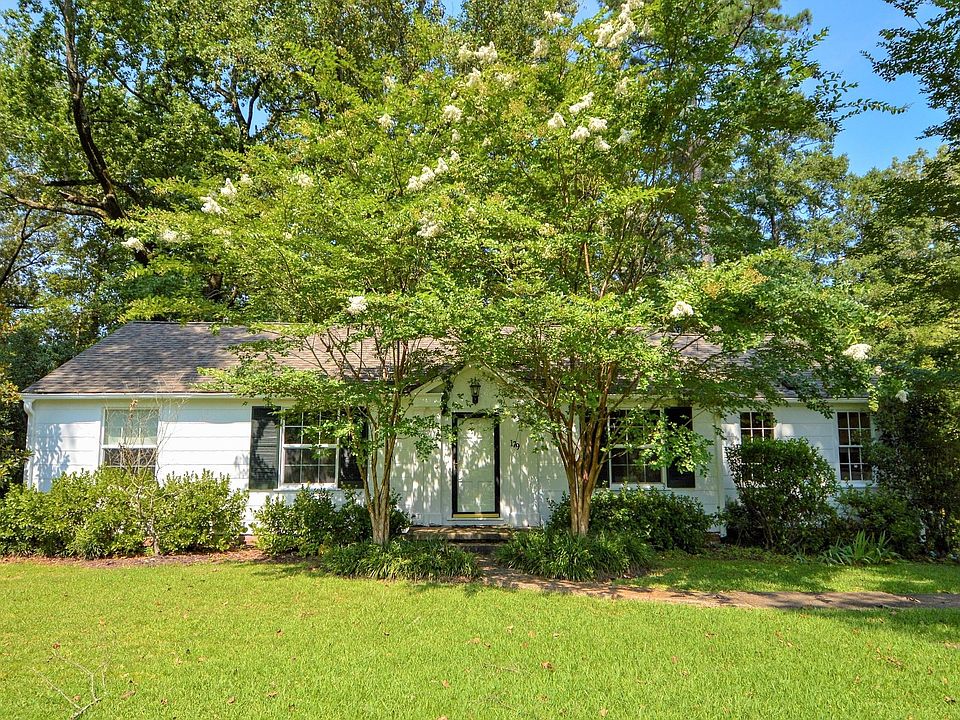 1st image of 179 Lakewood Dr