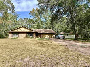 23317 Elbow Creek Dr, Gladewater, TX 75647