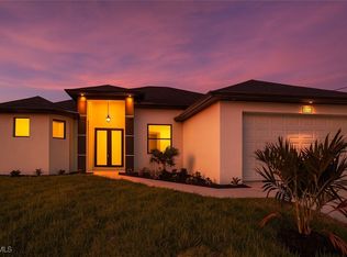 1032 NW 36th Pl, Cape Coral, FL 33993