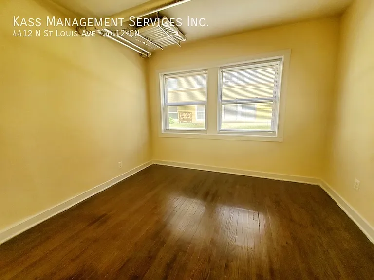 4412-26 N St Louis Ave. — Photo 78