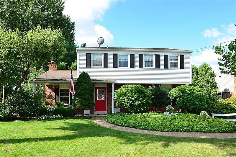 1st image of 121 Highlander Heights Dr