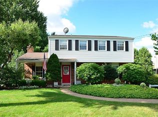 121 Highlander Heights Dr, Glenshaw, PA