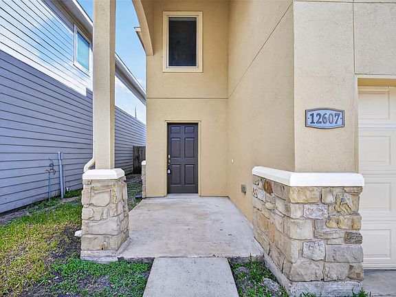 4th image of 12607 Ashford Shore Dr