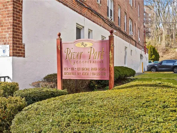 821 Bronx River Road #4F, Bronxville, NY 10708