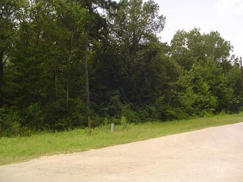2nd image of 19462 Desna Dr