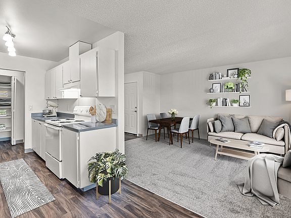 5th image of 5132 SW Slavin Rd #15