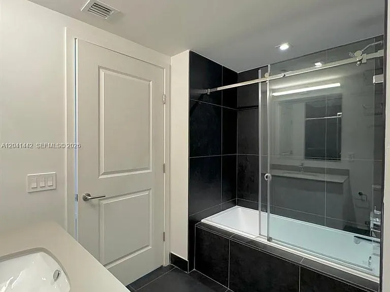 1600 NE 1st Ave #3205 — Photo 9