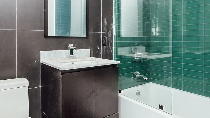 Rented by Nooklyn NYC LLC | media 37