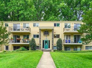 10624 Kenilworth Ave APT 102, Bethesda, MD 20814