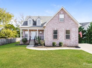 1951 Legare Ct, Murfreesboro, TN 37128
