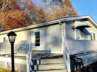 4 Friendship Dr, West Bridgewater, MA 02379