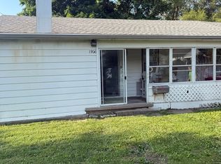 1306 E Green St, Urbana, IL