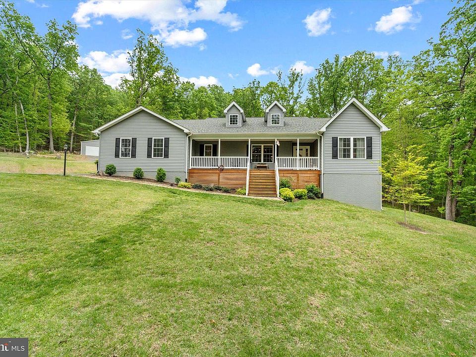 1st image of 170 Deer Haven Ln